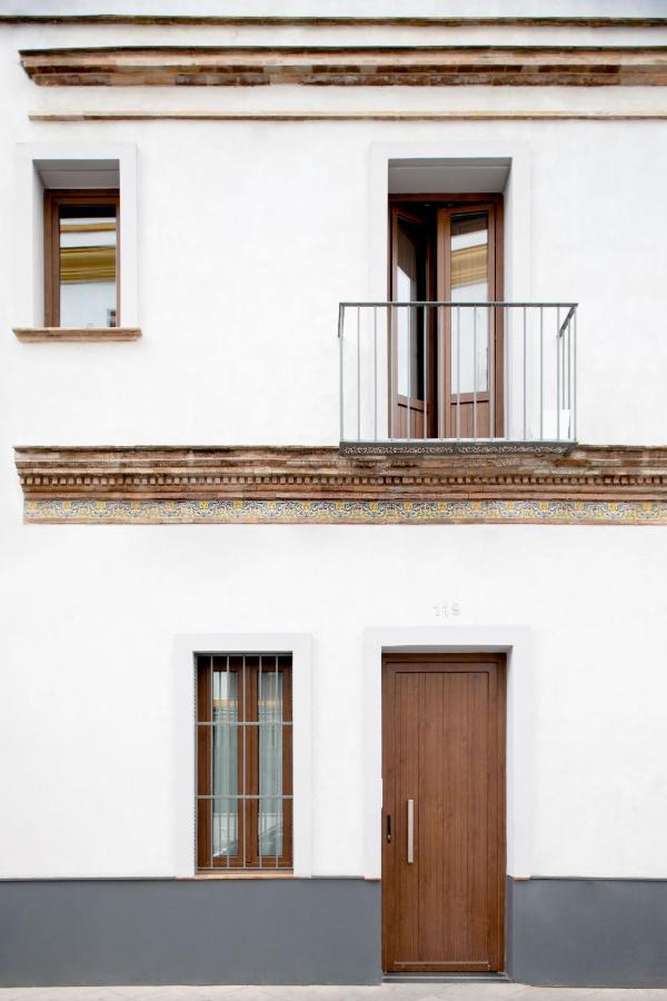 Home2Book Amelia'S Pottery, Triana Seville Exterior photo